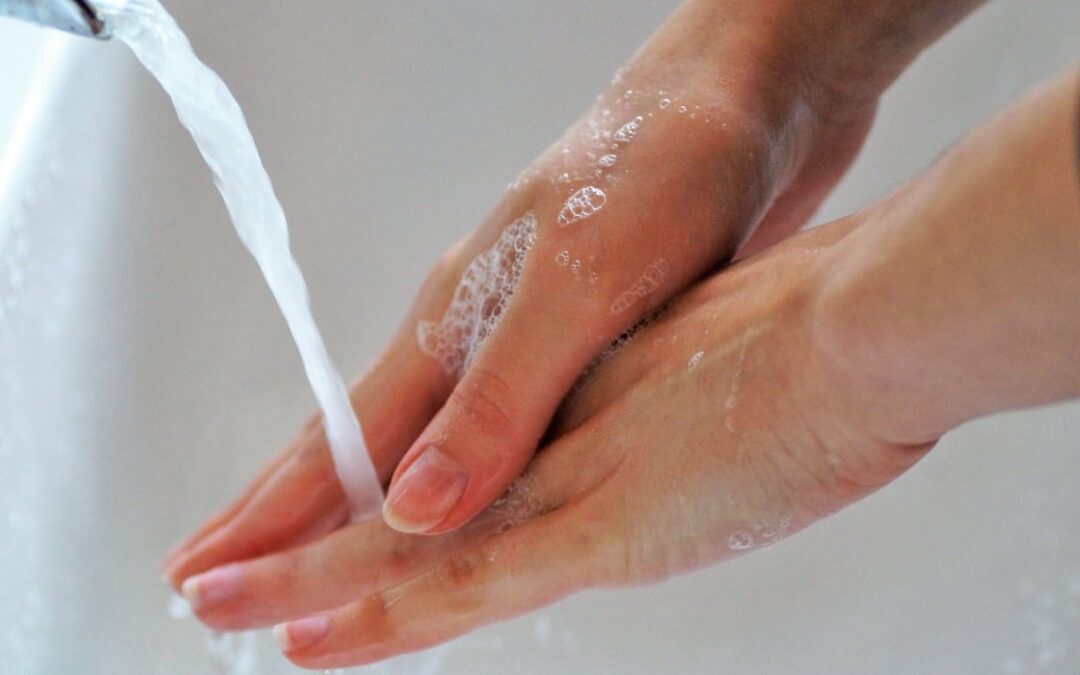 Técnica de lavado de manos, según el Distintivo H